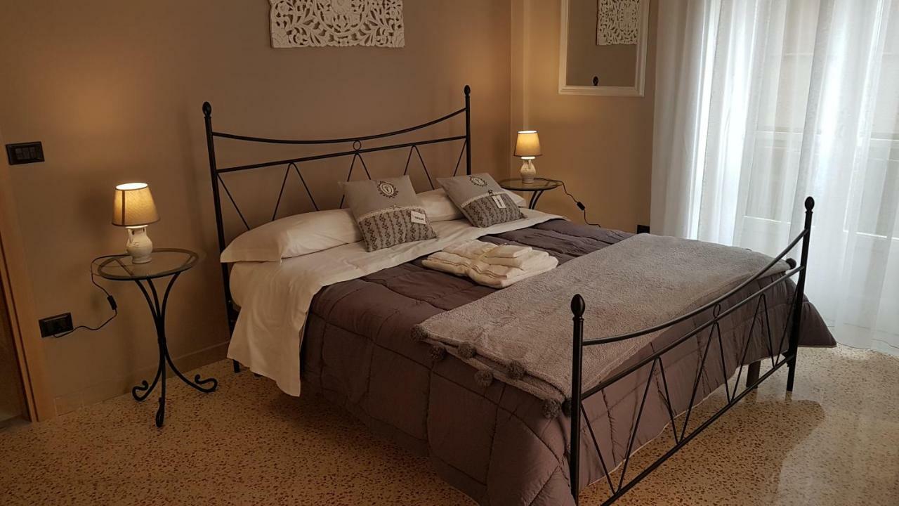 Salerno Centraal Apartment Eksteriør billede